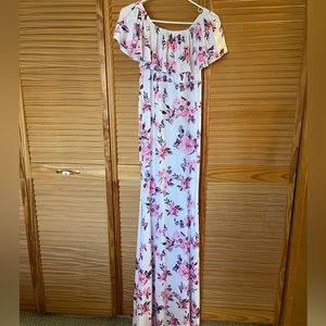 Floral maternity dress